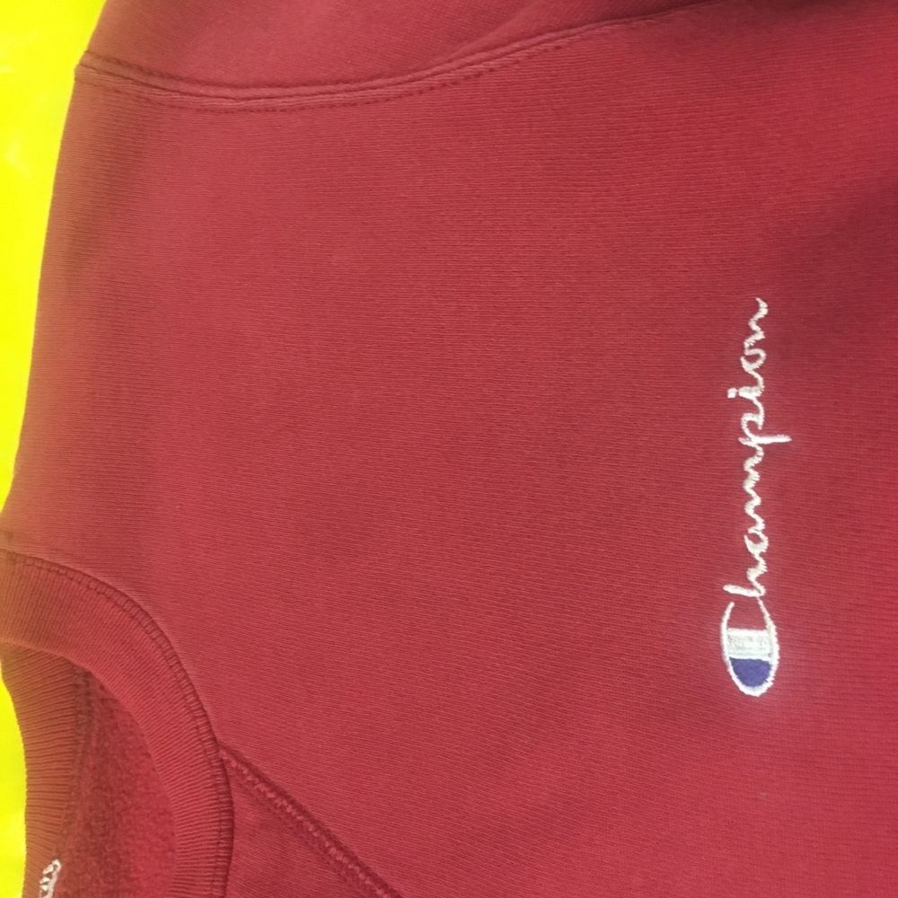 100% durable red cotton long sleeve sweatshirt